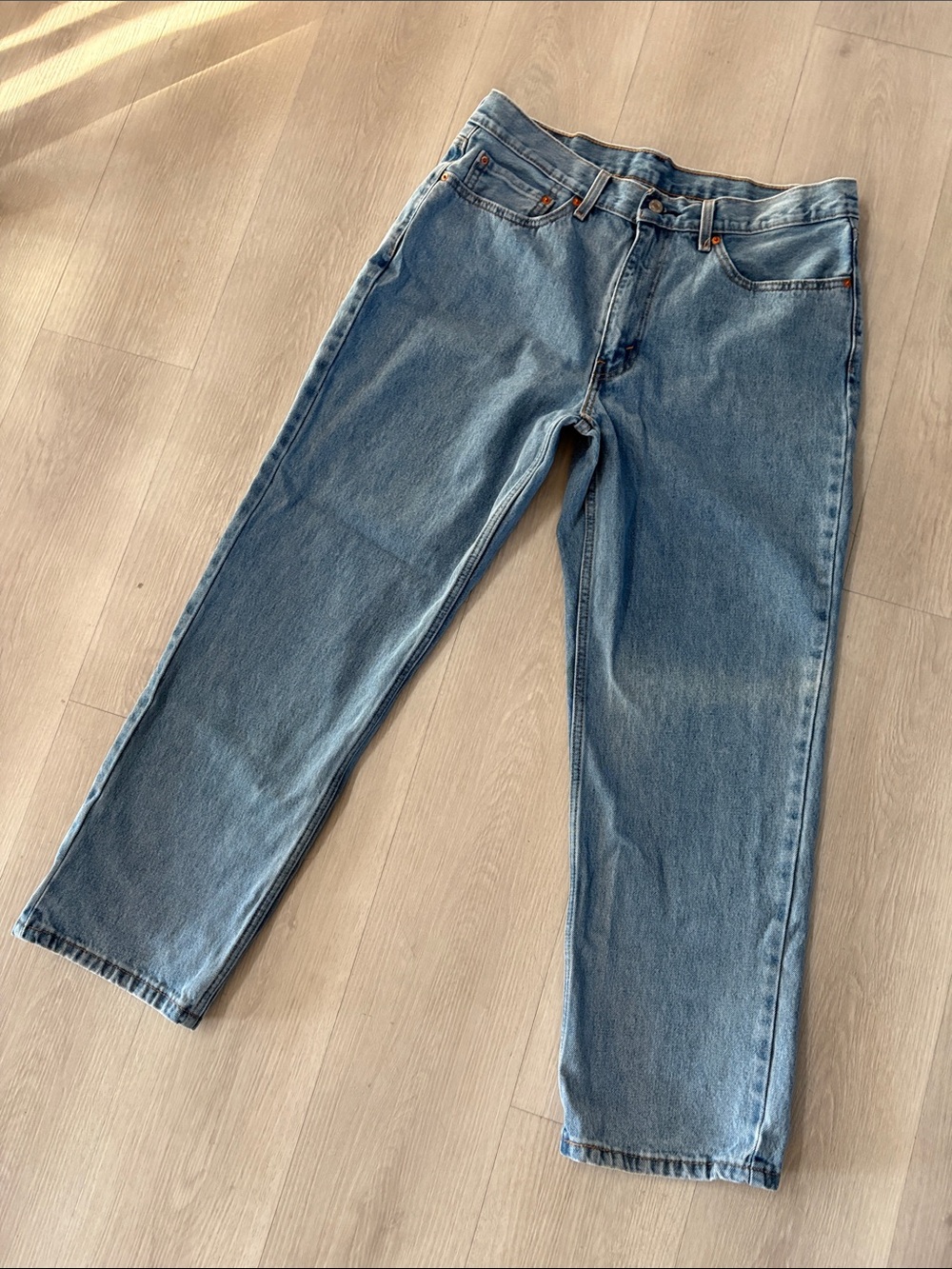 Levi’s 550 Relaxed Fit Light Wash Jeans Mens 36x30 Tapered Leg Vintage Y2K
